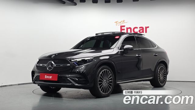 Mercedes-Benz GLC-Class GLC300 4MATIC Coupe — пробег 14 741 км — фото 1 из 5