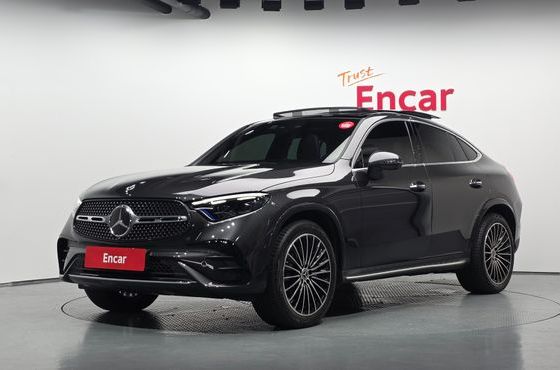 Mercedes-Benz GLC-Class GLC300 4MATIC Coupe — пробег 14 741 км — фото 1 из 5