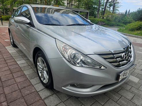 Hyundai Sonata Prime Deluxe — пробег 121 000 км — фото 3 из 5