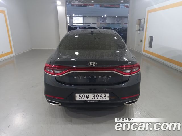Hyundai Grandeur из Кореи Encar