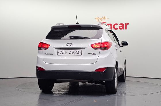 Hyundai Tucson Diesel 2WD LMX20 Premium — пробег 157 019 км — фото 4 из 5