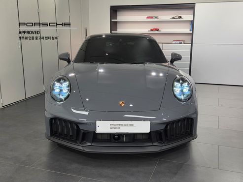 Porsche 911 Carrera 4 GTS — пробег 344 км — фото 3 из 5