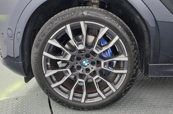 BMW X6 xDrive40i M Sport — пробег 26 958 км — фото 5 из 5