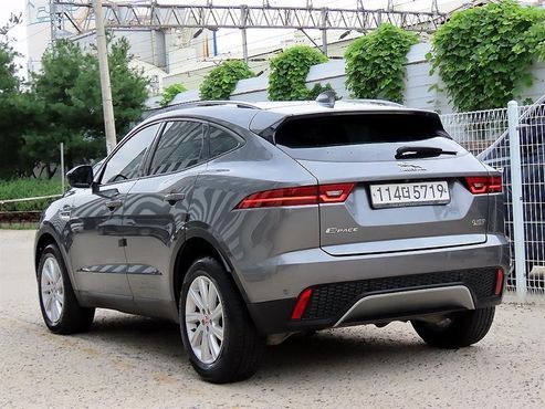 Jaguar E-PACE D180 S — пробег 102 503 км — фото 3 из 5