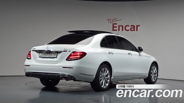 Mercedes-Benz E-Class из Кореи Encar