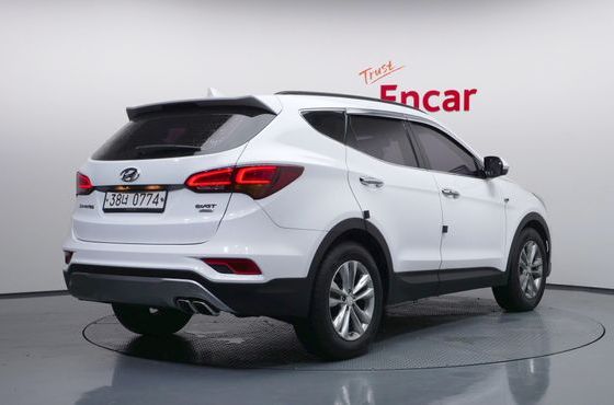 Hyundai Santafe Diesel 2.0 4WD Premium — пробег 204 499 км — фото 2 из 5