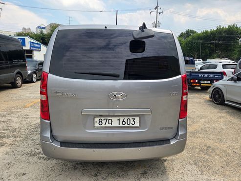 Hyundai Starex 5-Seater VAN Smart — пробег 100 600 км — фото 5 из 5