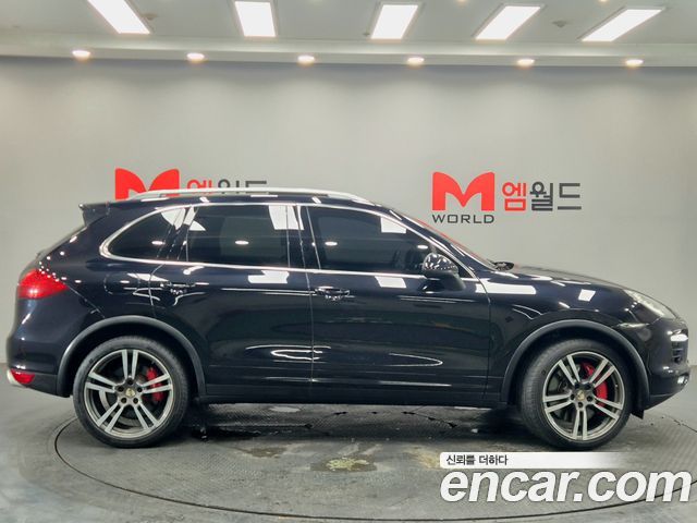 Porsche Cayenne 4.8 Turbo 958 — пробег 106 447 км — фото 2 из 5
