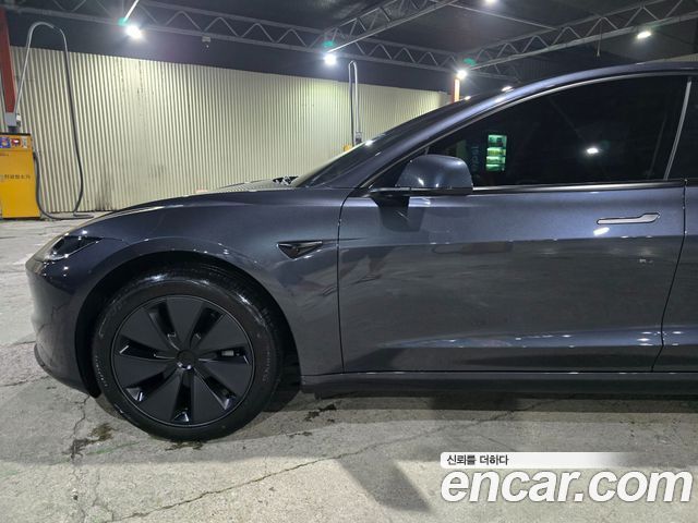 Tesla Model 3 Premium Long Range RWD — пробег 5 000 км — фото 5 из 5