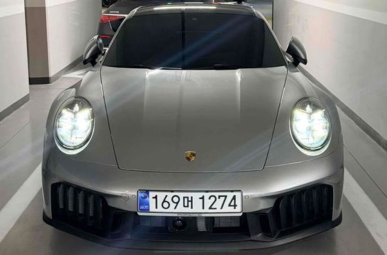 Porsche 911 Carrera 4 GTS — пробег 3 360 км — фото 3 из 5