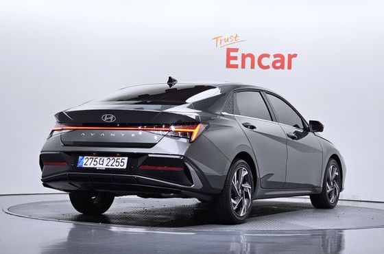 Hyundai AVANTE 1.6 Inspiration — пробег 6 631 км — фото 2 из 5