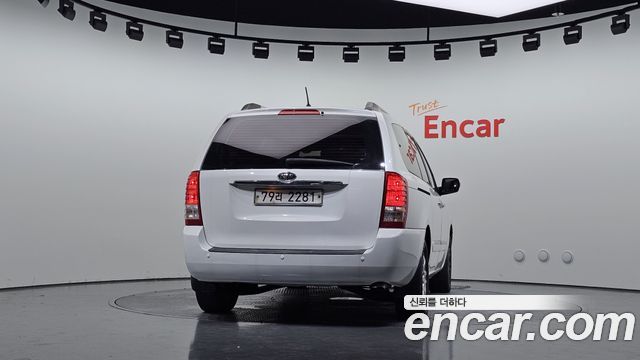 Kia Carnival Grand Carnival GLX Luxury — пробег 154 619 км — фото 4 из 5