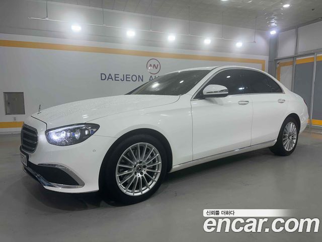 Mercedes-Benz E-Class из Кореи Encar