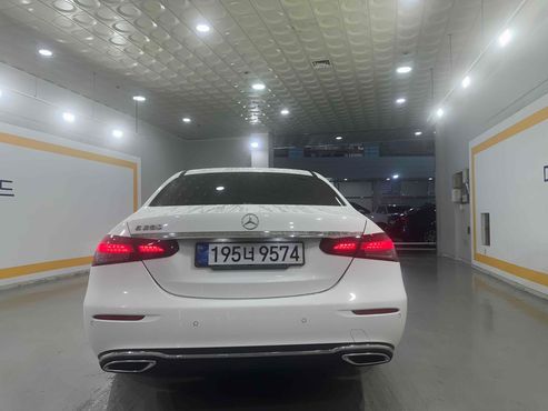 Mercedes-Benz E-Class E250 Exclusive — пробег 93 003 км — фото 5 из 5