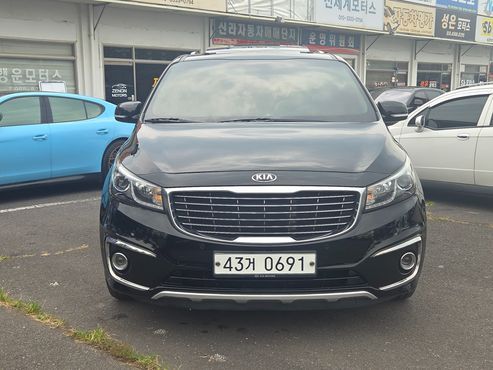 Kia Carnival 9-seater Noblesse — пробег 98 886 км — фото 3 из 5