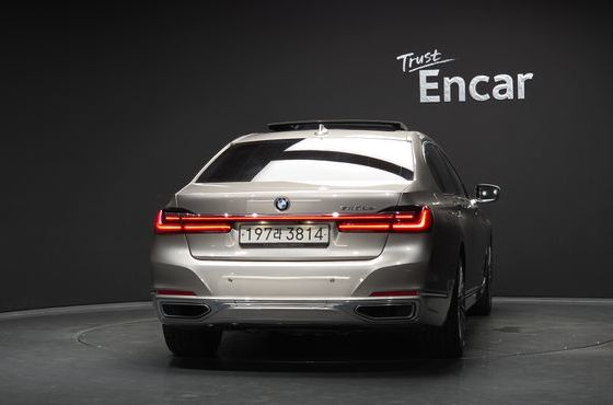 BMW 7-Series 745Le iPerformance Design Pure Excellence — пробег 132 253 км — фото 4 из 5