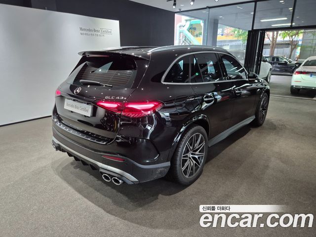 Mercedes-Benz GLC-Class AMG GLC43 4MATIC — пробег 1 106 км — фото 2 из 5