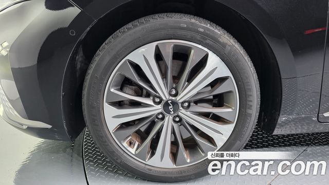 Kia K8 из Кореи Encar
