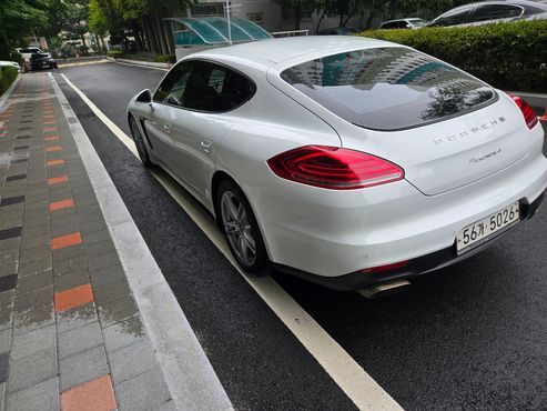 Porsche Panamera 3.6 AWD 970 — пробег 51 600 км — фото 2 из 5