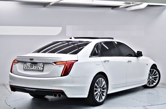Cadillac CT6 3.6 Platinum AWD — пробег 80 386 км — фото 2 из 5