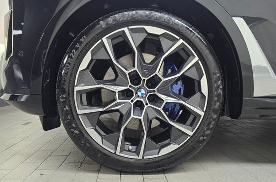 BMW X7 xDrive 40i M Sport 7STR — пробег 6 278 км — фото 5 из 5