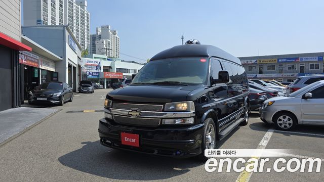 Chevrolet Express Van 6.0 — пробег 170 784 км — фото 2 из 5