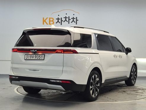 Kia Carnival Diesel 9-Seater Prestige — пробег 69 587 км — фото 3 из 5