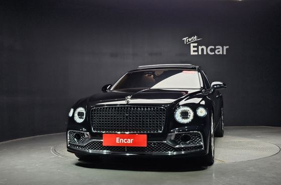 Bentley Flying Spur 4.0 — пробег 76 496 км — фото 3 из 5