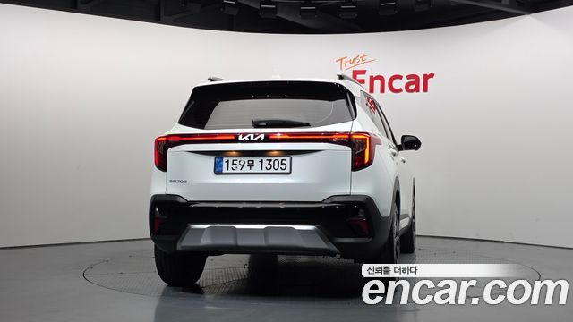 Kia Seltos из Кореи Encar