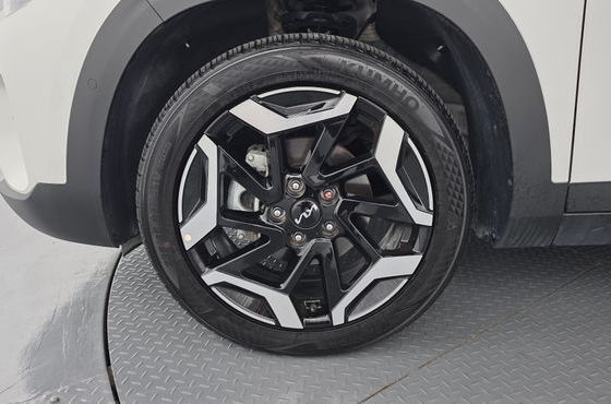Kia Seltos Gasoline 2.0 2WD Signature — пробег 11 248 км — фото 5 из 5