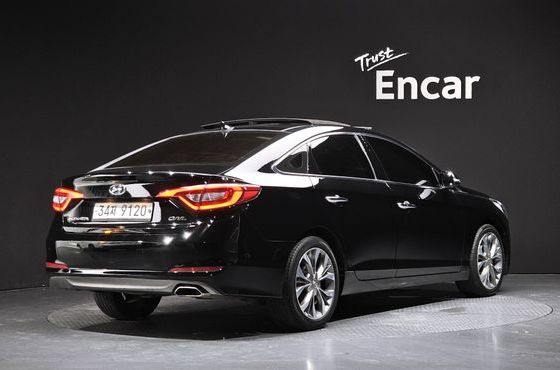 Hyundai Sonata 2.0 Premium — пробег 53 426 км — фото 2 из 5