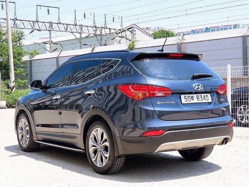 Hyundai Santafe Diesel(e-VGT) 2.0 2WD Exclusive — пробег 191 191 км — фото 4 из 5