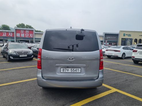 Hyundai Starex Van 3-Seater Style — пробег 149 083 км — фото 4 из 5