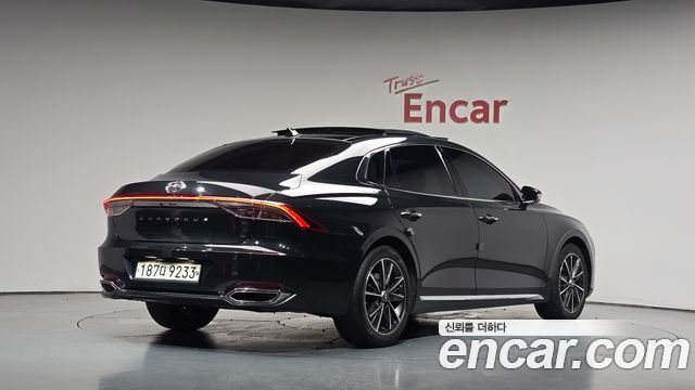 Hyundai Grandeur из Кореи Encar