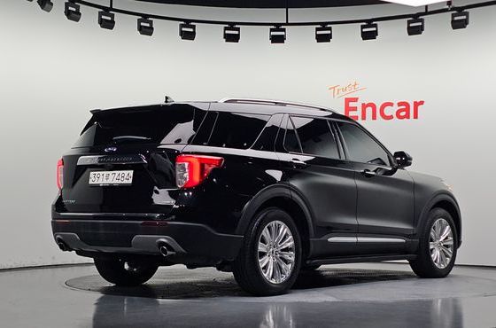 Ford Explorer 2.3 LimIted 4WD — пробег 76 811 км — фото 2 из 5