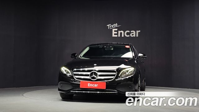 Mercedes-Benz E-Class из Кореи Encar