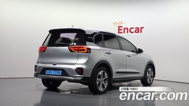 Kia Niro Air — пробег 171 497 км — фото 2 из 5