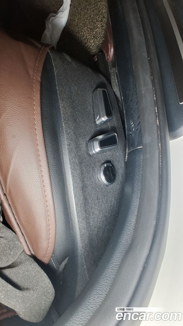 Kia K7 из Кореи Encar
