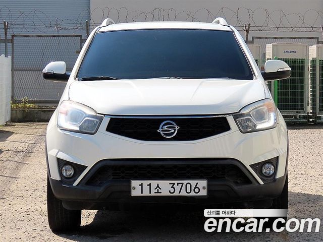 Ssangyong KORANDO 2.0 RX 2WD HI-DLX — пробег 96 422 км — фото 1 из 5
