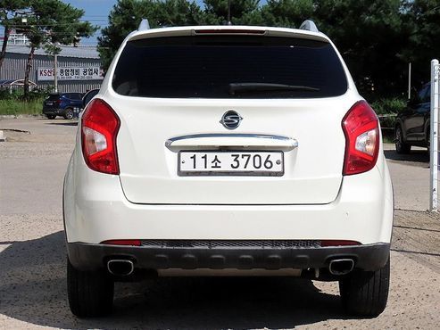 Ssangyong KORANDO 2.0 RX 2WD HI-DLX — пробег 96 422 км — фото 4 из 5