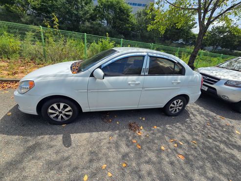 Hyundai Verna Diesel 1.5 VGT Elegance — пробег 250 000 км — фото 3 из 5