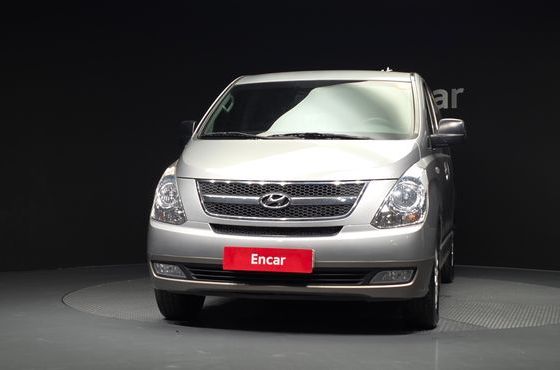 Hyundai Starex 11-Seater Wagon HVX VIP PACK — пробег 54 922 км — фото 3 из 5