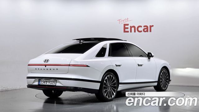 Hyundai Grandeur из Кореи Encar