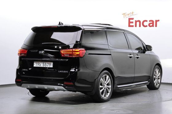 Kia Carnival 7-Seater Limousine President — пробег 204 974 км — фото 2 из 5