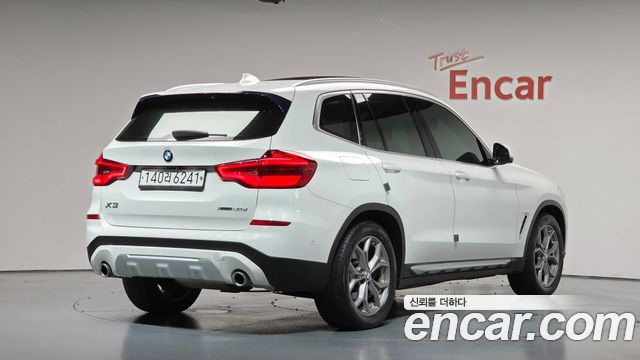 BMW X3 xDrive 20d — пробег 105 855 км — фото 2 из 5