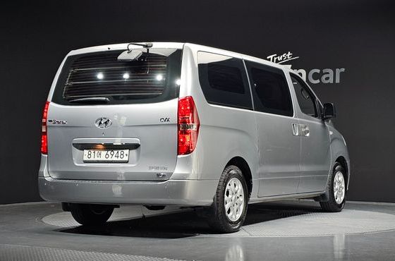 Hyundai Starex 5-Seater VAN CVX Deluxe — пробег 167 404 км — фото 2 из 5