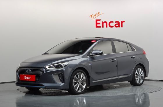 Hyundai Ioniq Q — пробег 139 161 км — фото 1 из 5