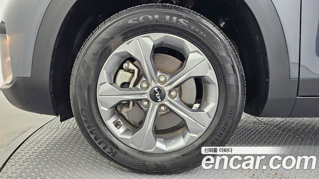 Kia Seltos из Кореи Encar