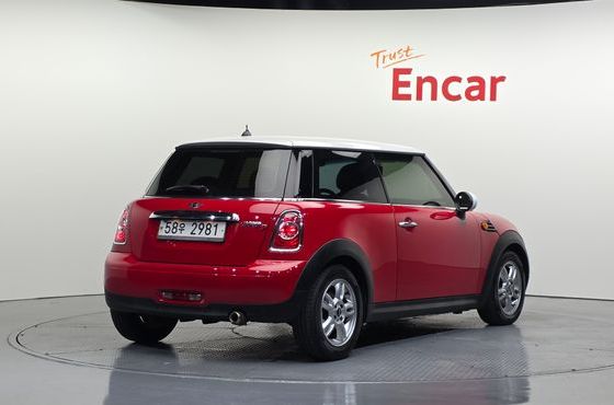 Mini Cooper Special Edition Second Generation — пробег 112 616 км — фото 2 из 5
