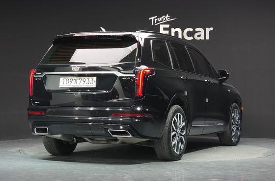 Cadillac XT6 3.6 Sport — пробег 46 685 км — фото 2 из 5